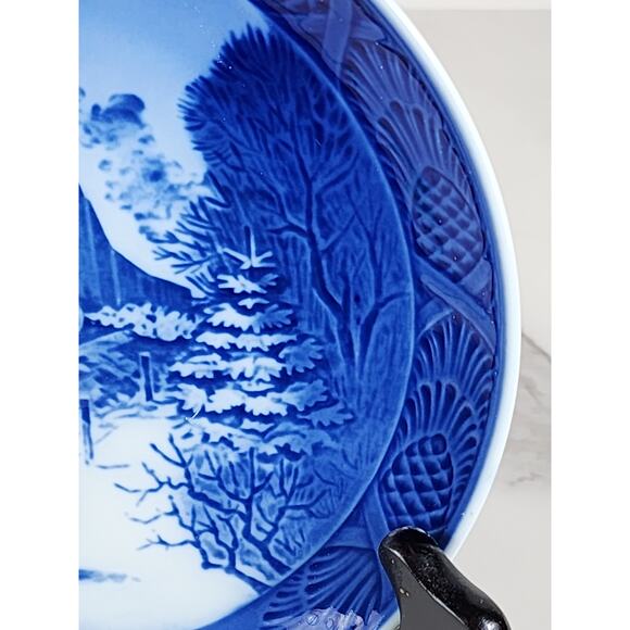 Royal Copenhagen Going Home For Christmas 1973 Wall Decor Plate 7" Denmark Vtg - Picture 8 of 13